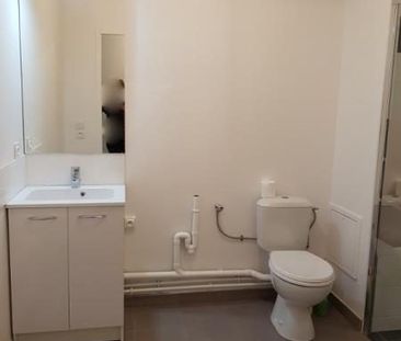 Location Appartement 1 pièce 30m² HONFLEUR 14600 - Photo 3