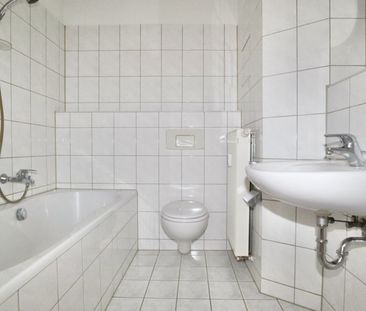 Altendorf • 2-Raum Wohnung • Einbauküche • Stellplatz • Chemnitz • ... - Photo 6