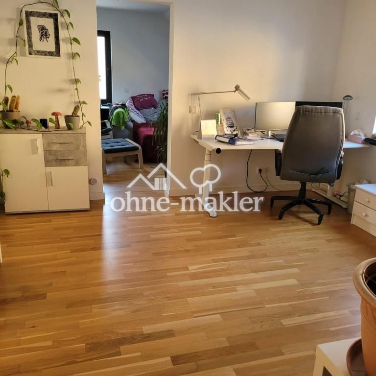 Großzügiges Wohnen in Maisonette mit Dachstudio im Herzen von Mühlheim - Photo 1