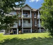 1 room apartment of 94m² in Gatineau - Photo 1