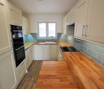 2 bedroom terraced house to rent - Photo 5