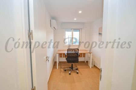 Townhouse in Sayalonga, Close to the beach - Photo 5