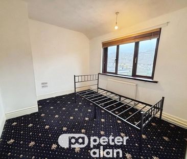 Ty Isaf Park Avenue - Photo 3