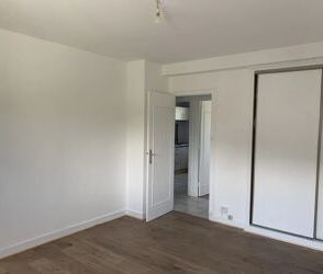 Location Appartement 3 pièces 67 m2 à Saint-Chamond - Photo 3
