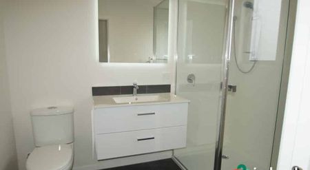 Two Bedroom Beauty - Photo 4