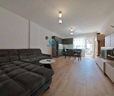 Inchiriem Apartament 2 Camere, Tip Studio, Modern, Tractorul - Fotografie 1