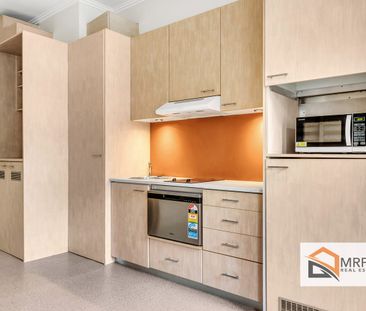 Boutique Studio with Whitegoods - Photo 4