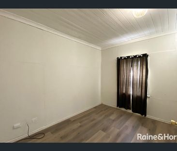 1-bedroom flat in great location - Photo 1