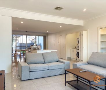 College Park - Photo 4