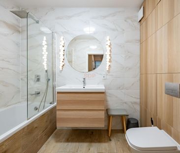 Zamieszkaj nad Odrą – nowoczesny apartament z tarasem i widokiem - Photo 1