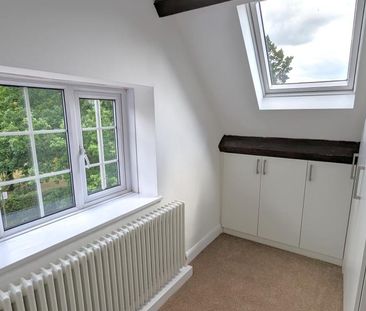 Park Road, Woking, Surrey, GU22 - Photo 1