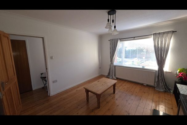 3 Bed Semi-Detached House, Harwill Grove, LS27 - Photo 1