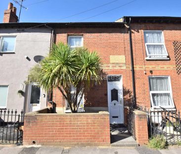 3 bedroom terraced house to rent - Photo 5