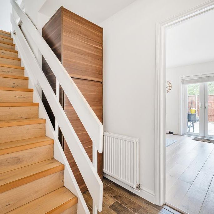 3 bedroom semi-detached house to rent - Photo 1