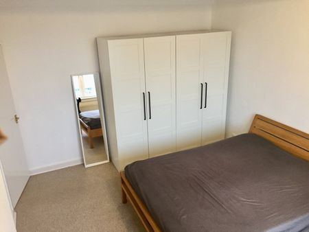 2 Bed Flat, Hutchison Road, EH14 - Photo 5