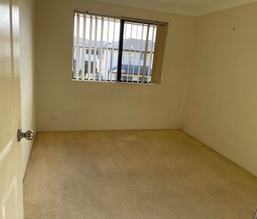 The Entrance North - Photo 3