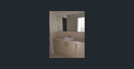 FULLY FURNISHED AND READY TO GO - Photo 5