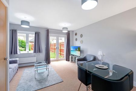 5 bedroom apartment to rent - Photo 4