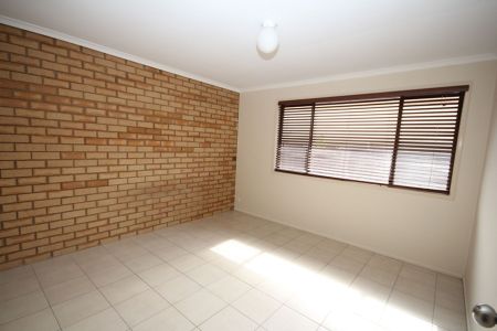 1/244 Redbank Plains Road, 4300, Bellbird Park Qld - Photo 3