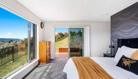 Charming 4BR Eskdale Haven , Bay View Napier - Photo 3