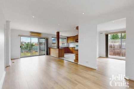 4 Carolyn Court, Keilor Park - Photo 3