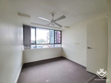 $900 for unfurnished 3 Bedrooms 2Bath 2 Car - Photo 5