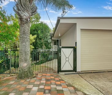1/56 George Street, Moffat Beach, Qld 4551 - Photo 3
