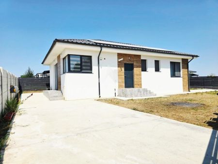 Casa de inchiriat Tunari 4 camere, complet mobilata si utila - Fotografie 5