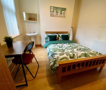 Eblana Street, Room 2, ALL BILLS INCLUDED, BT71LD, Belfast - Photo 4