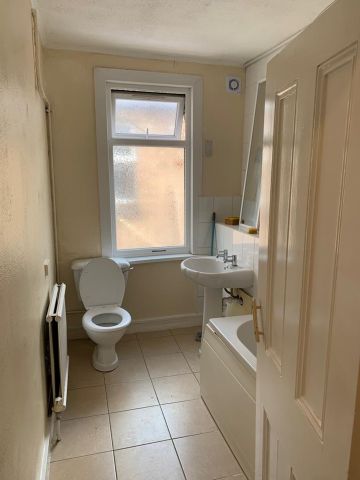 4 Bed Flat, Butler Road, HA1 - Photo 4