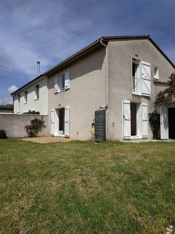 A LOUER ROUSSILLON "Le Haut" Maison 90 m² sur deux niveaux - Photo 5