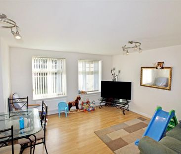 2 Bedroom Apartment to Rent in The Nurseries, Northampton, NN1 - Photo 5