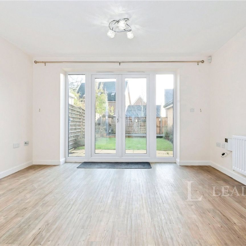 3 bedroom house to rent Willowcroft Way, Cringleford, Norwich, NR4 - Photo 1