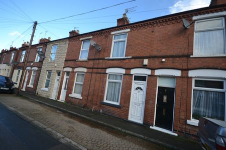 2 bed Mid Terraced House for Rent - Photo 5