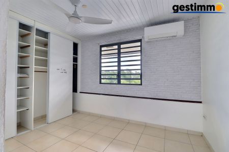 Location Maison 3 pièces 77m² MACOURIA 97355 - Photo 3