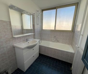Location Appartement 2 pièces 53m² CAGNES SUR MER 06800 - Photo 3