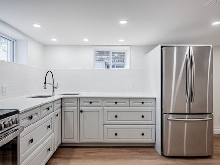 For Lease - 4 Hartford Avenue Unit# Bsmt, Toronto, Ontario - Photo 2