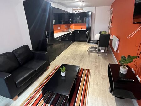 3 Bed Flat, London Road, LE2 - Photo 4