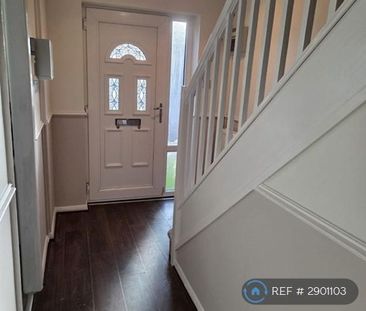2 bedroom terraced house to rent - Photo 2