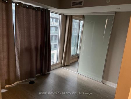 181 Dundas Street E #1111 - Photo 2