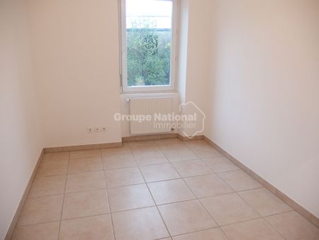 LOCATION : appartement T3 (70 m²) à BOURG LES VALENCE, - Photo 3