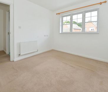 2 bedroom detached house to rent - Photo 4