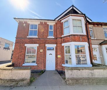 1 bedroom ground floor flat to rent - Photo 2