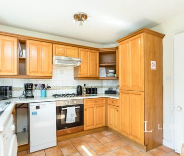 2 bedroom house to rent Tylden Way, Horsham, RH12 - Photo 6