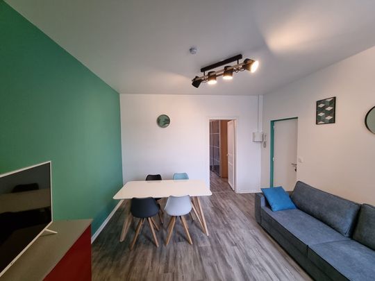 A Louer Reims Clairmarais T2 Meublé 38m² - Photo 1