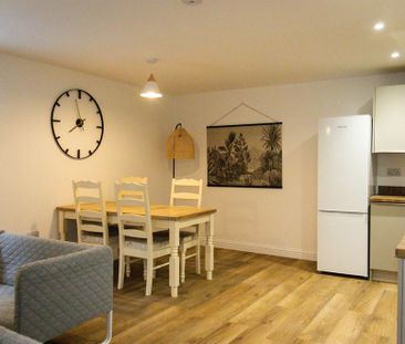 1 bedroom flat to rent - Photo 5