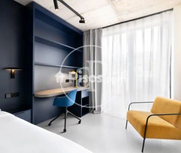 Apartamento en alquiler en El Poblenou - Photo 2