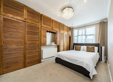 3 Bed Terraced House, Southbrook Road, SW16 - Photo 3