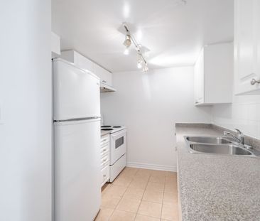 For Lease - 1407 Dupont Street Unit# 307, Toronto, Ontario - Photo 2
