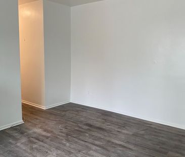 For Lease - 1582 Bathurst Street Unit# 104, Toronto, Ontario - Photo 6